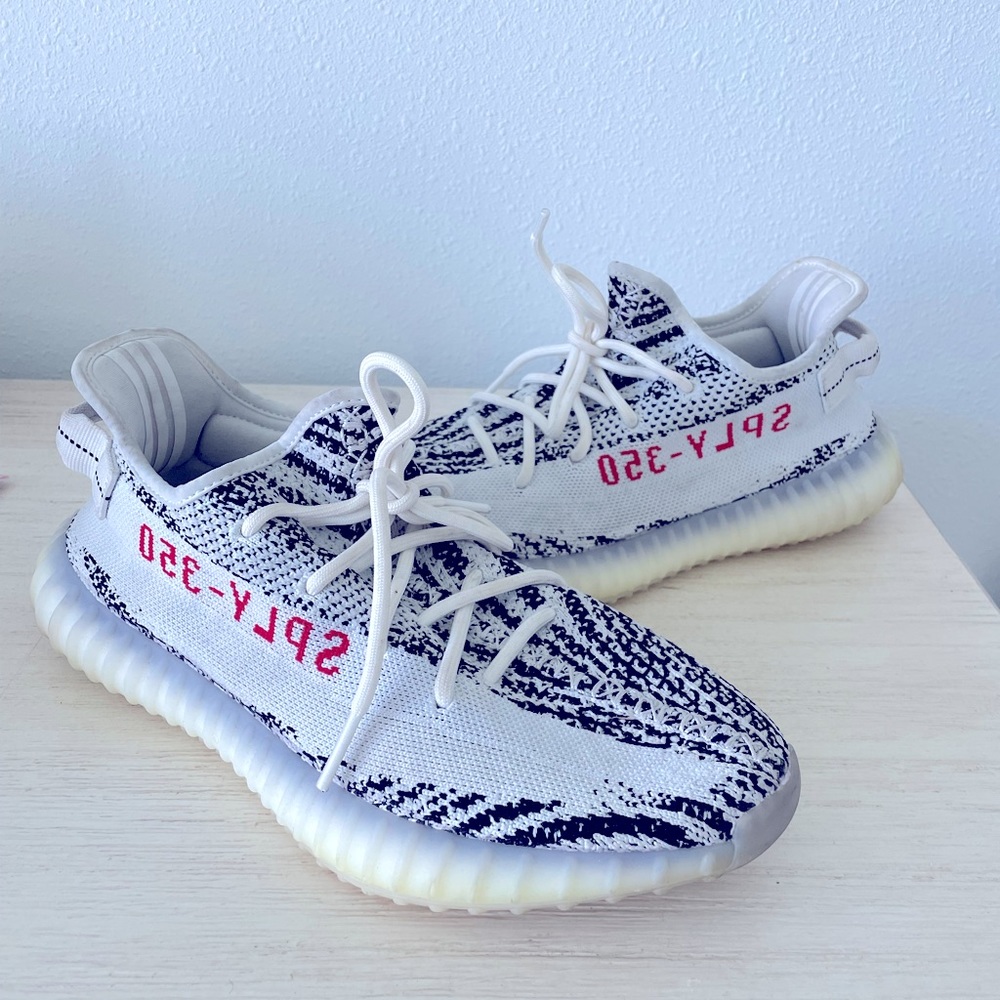 Yeezy Boost 350 V2